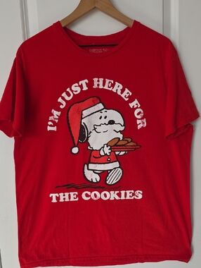 Peanuts I'm Just Here Fir The Cookies Short Sleeve Tshirt Size Large